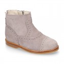 Girl ankle boots with CHOPPED design in suede leather.