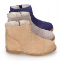 Girl ankle boots with CHOPPED design in suede leather.