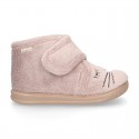 Wool knit kids Bootie home shoes with hook and loop strap and little CAT design.