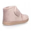 Wool knit kids Bootie home shoes with hook and loop strap and little CAT design.