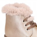 Girl safari boots with ties closure and fake hair neck in PEARL leather.