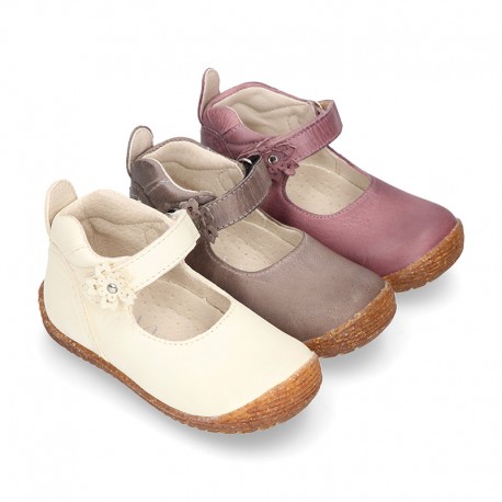 SOFT Rustic Nappa leather OKAA ECO Girl Mary Jane shoes laceless and with toe cap.