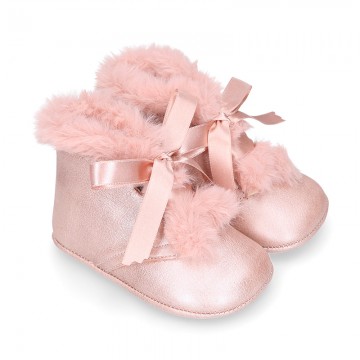 Little ankle boots for babies in MAKE UP PINK Nappa leather.