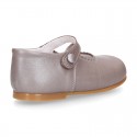 LAMINATED Classic Nappa Leather Girl little Mary Jane shoes with button.
