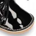 Little bear safari style boots in BLACK patent leather.