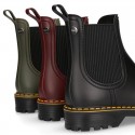 MATTE colors Ankle rain boots with elastic band and MOUNTAIN soles design.