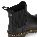 MATTE colors Ankle rain boots with elastic band and MOUNTAIN soles design.