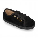 Casual kids BAMBA type shoes with ties closure in velvet canvas.