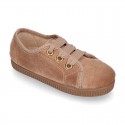 Casual kids BAMBA type shoes with ties closure in velvet canvas.