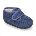 New design wool knit kids BOOTIE home shoes closed with hook and loop strap.