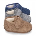 New design wool knit kids BOOTIE home shoes closed with hook and loop strap.