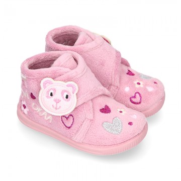 Botita casa niñas OKAA OSITO sin cordones.