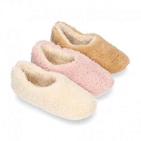 TEDDY type Wool Kids closed home shoes.