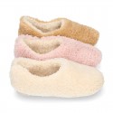 TEDDY type Wool Kids closed home shoes.