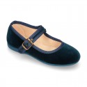 Velvet canvas Girl Mary Jane shoes with buckle fastening.