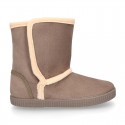 Autumn winter canvas AUSTRALIAN style kids boot shoes with hook and loop strap closure and sneaker sole.