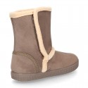 Autumn winter canvas AUSTRALIAN style kids boot shoes with hook and loop strap closure and sneaker sole.