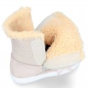 ESKIMO style kids boot shoes with hook and loop strap closure in Suede leather with STARS print design.