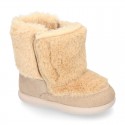 ESKIMO style kids boot shoes with hook and loop strap closure in Suede leather with FAKE HAIR.