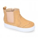 Kids Ankle boot shoes with zipper closure and elastic band in suede leather.