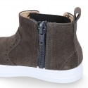 Kids Ankle boot shoes with zipper closure and elastic band in suede leather.