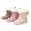 Baby girl bootie with BOW, hook and loop strap closure in suede leather.