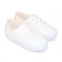 Cotton Canvas sneakers or bamba shoes with laces closure.