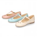 Girl T-BAR Mary Jane shoes in soft Nappa leather with petals design.