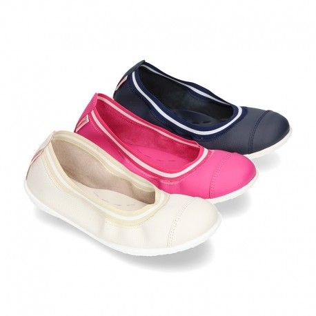 Stretch girl ballet flat shoes with toe cap in washable nappa leather.