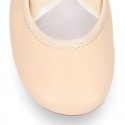 Bailarina niña tipo Ballet con cintas cruzadas elásticas en piel NAPA SUAVE en color beige.