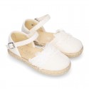 Linen canvas girl espadrille shoes for CEREMONIES with flower and pearls design.