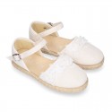 Linen canvas girl espadrille shoes for CEREMONIES with flower and pearls design.