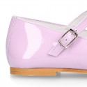 Little T-Strap Girl OKAA Mary Jane shoes in LILAC patent leather with perforated design.