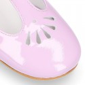 Little T-Strap Girl OKAA Mary Jane shoes in LILAC patent leather with perforated design.