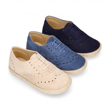 Zapato niño tipo Blucher en PIEL SERRAJE con cordones y suela alpargata.