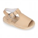 Sandal shoes Menorquina style with flexible soles.