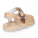 Sandal shoes Menorquina style with flexible soles.