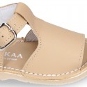 Sandal shoes Menorquina style with flexible soles.