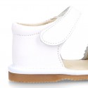 WHITE Nappa leather sandals for baby girls with double hook and loop closure.