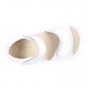 WHITE Nappa leather sandals for baby girls with double hook and loop closure.