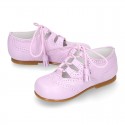 LILAC Nappa leather ENGLISH style shoes with laces with tassels.