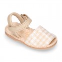 Extra soft Nappa leather Girl Menorquina sandals with VICHY SEQUINS design.