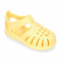 Classic Kids jelly shoes for Beach and Pool use in new SOLID colors with hook and loop strap closure.