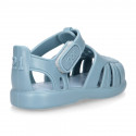 Classic Kids jelly shoes for Beach and Pool use in new SOLID colors with hook and loop strap closure.