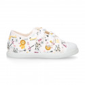 Cotton canvas Kids Tennis shoes laceless with JUNGLE design with toe cap.