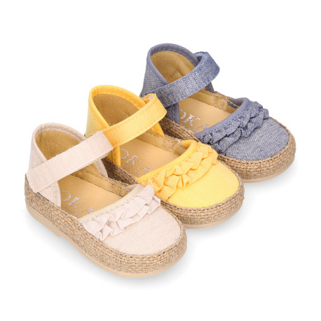 Cotton canvas baby girl espadrille shoes with FRILLS design.