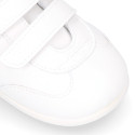 Deportiva niño OKAA FLEX sin cordones y drop cero en color Blanco.