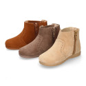 SUPER FLEXIBLE Kids Ankle boot shoes with zipper closure and elastic band in suede leather.