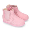 SUPER FLEXIBLE Kids Ankle boot shoes with zipper closure and elastic band in suede leather in sweet colors.