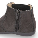 SUPER FLEXIBLE Kids Ankle boot shoes with zipper closure and elastic band in suede leather in sweet colors.